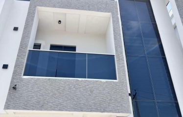 Brand new units of 4 bedroom terrace fully detached.