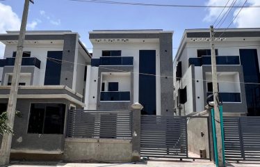 Brand new units of 4 bedroom terrace fully detached.