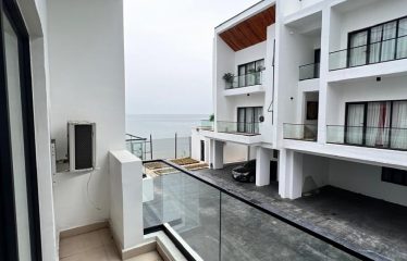 Brand new semi-detached 4 bedroom terrace with a seaside view.